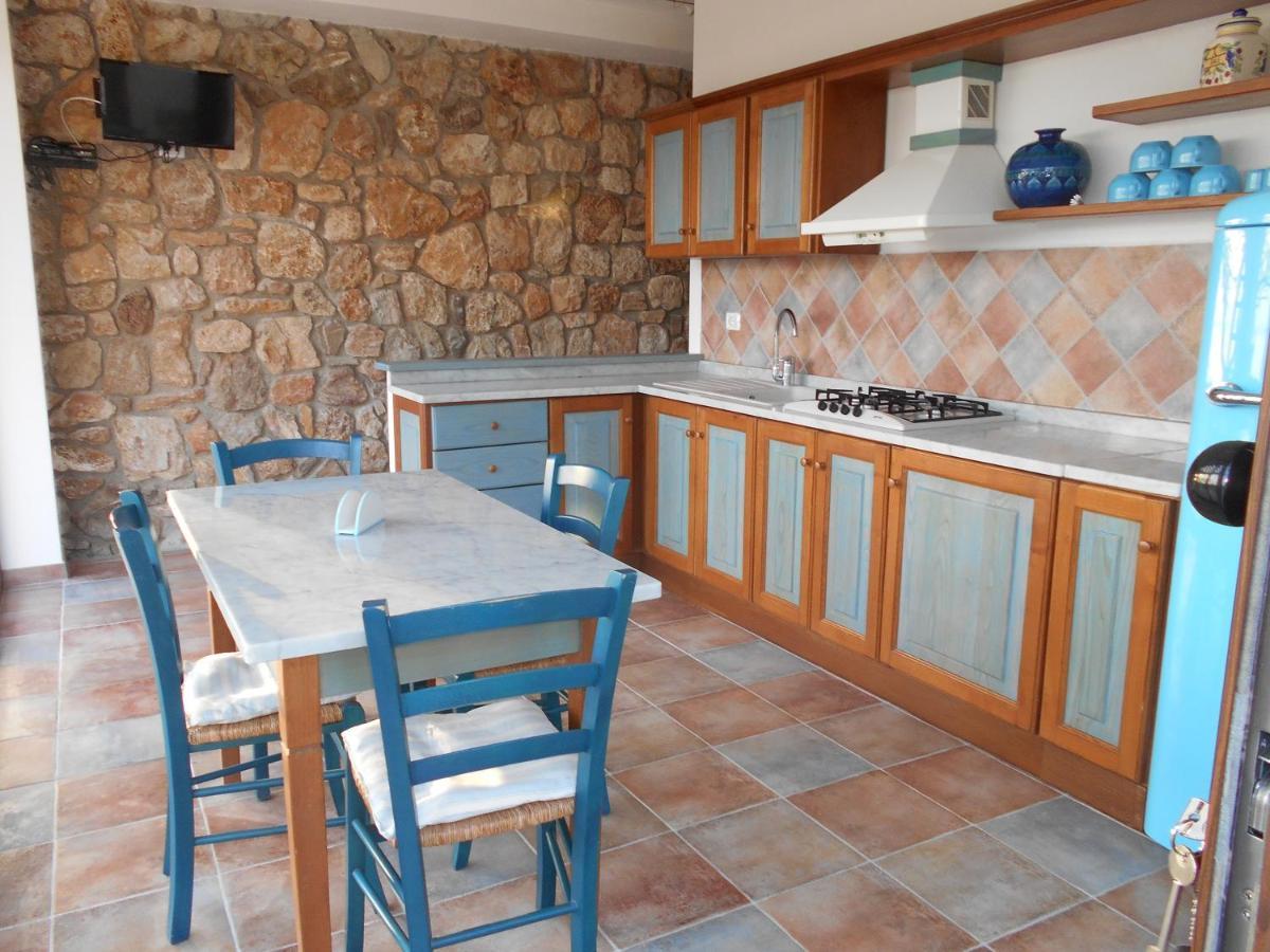 Villatramontistella Suite Capoliveri  Luaran gambar